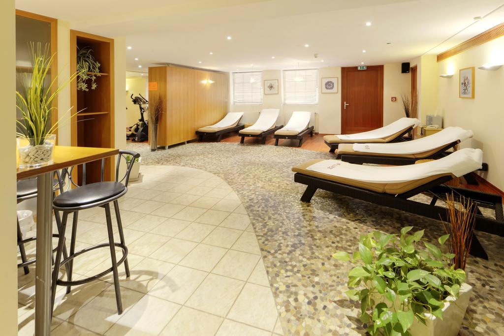 Pescheks Hotel Luisenhohe-Mein Hotel In 발스로드 외부 사진